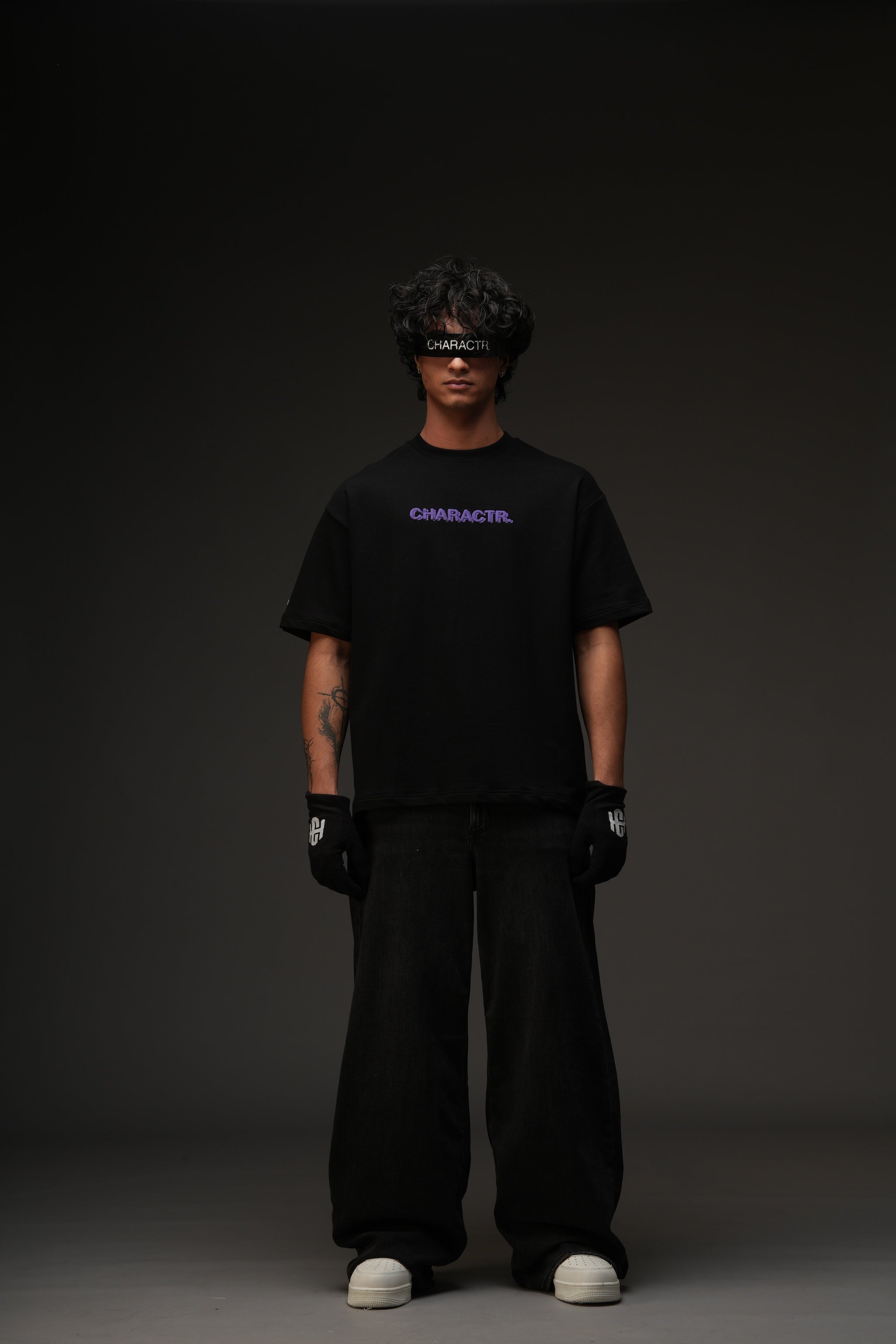 The Fortune Tshirt in Black