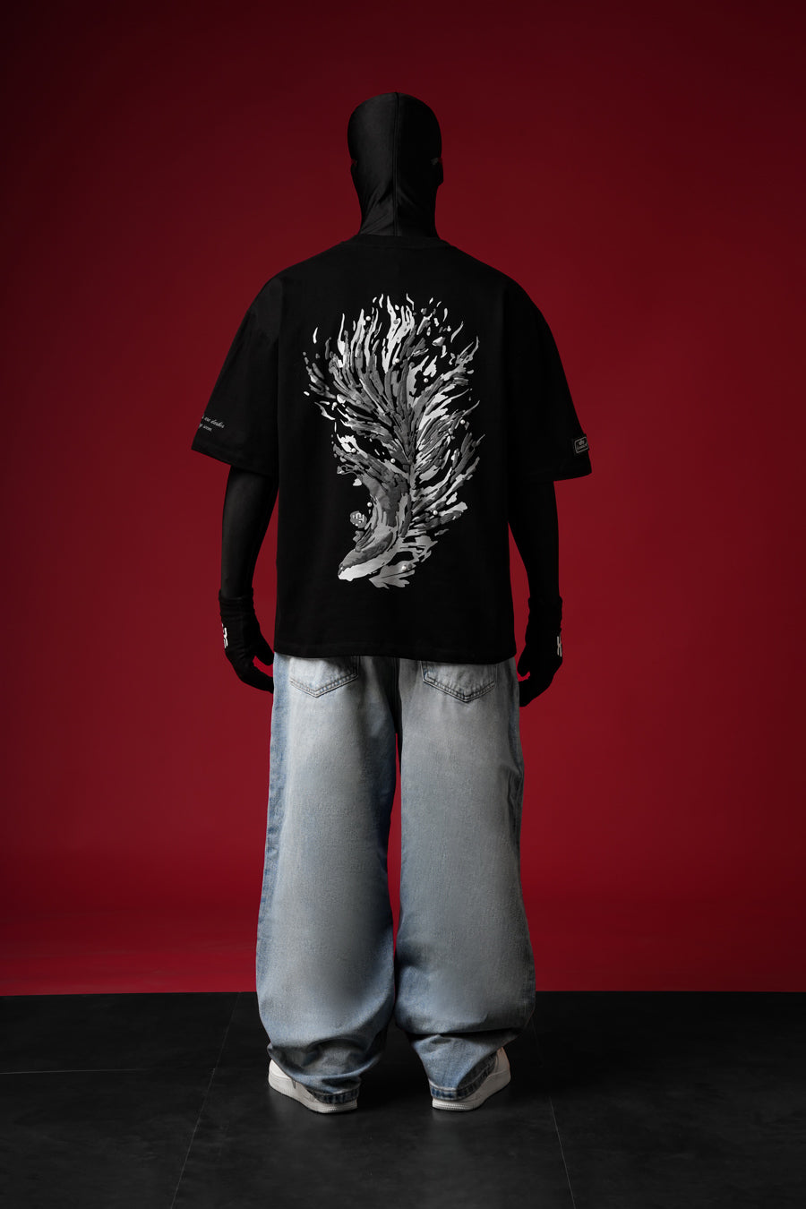 Pearl in the Dark T-shirt